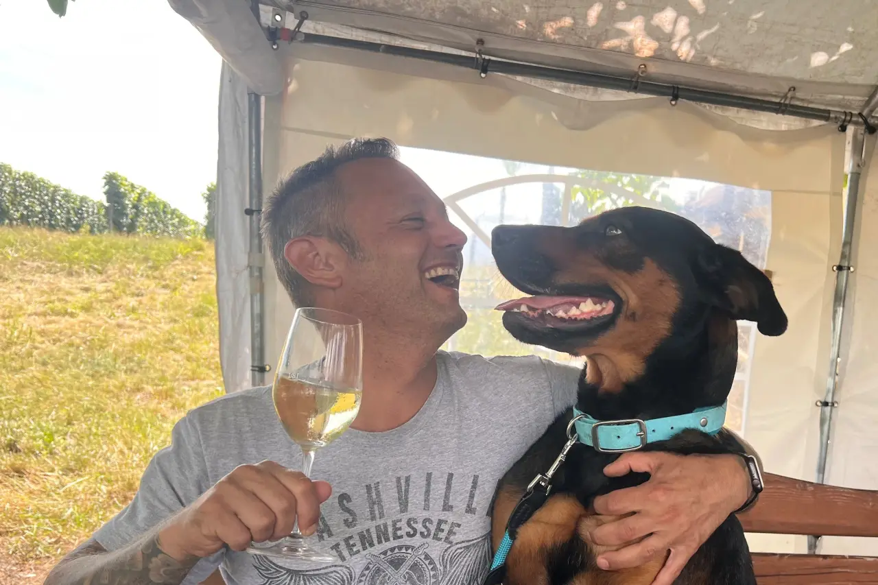 Martin mit seinem Hund Zelma